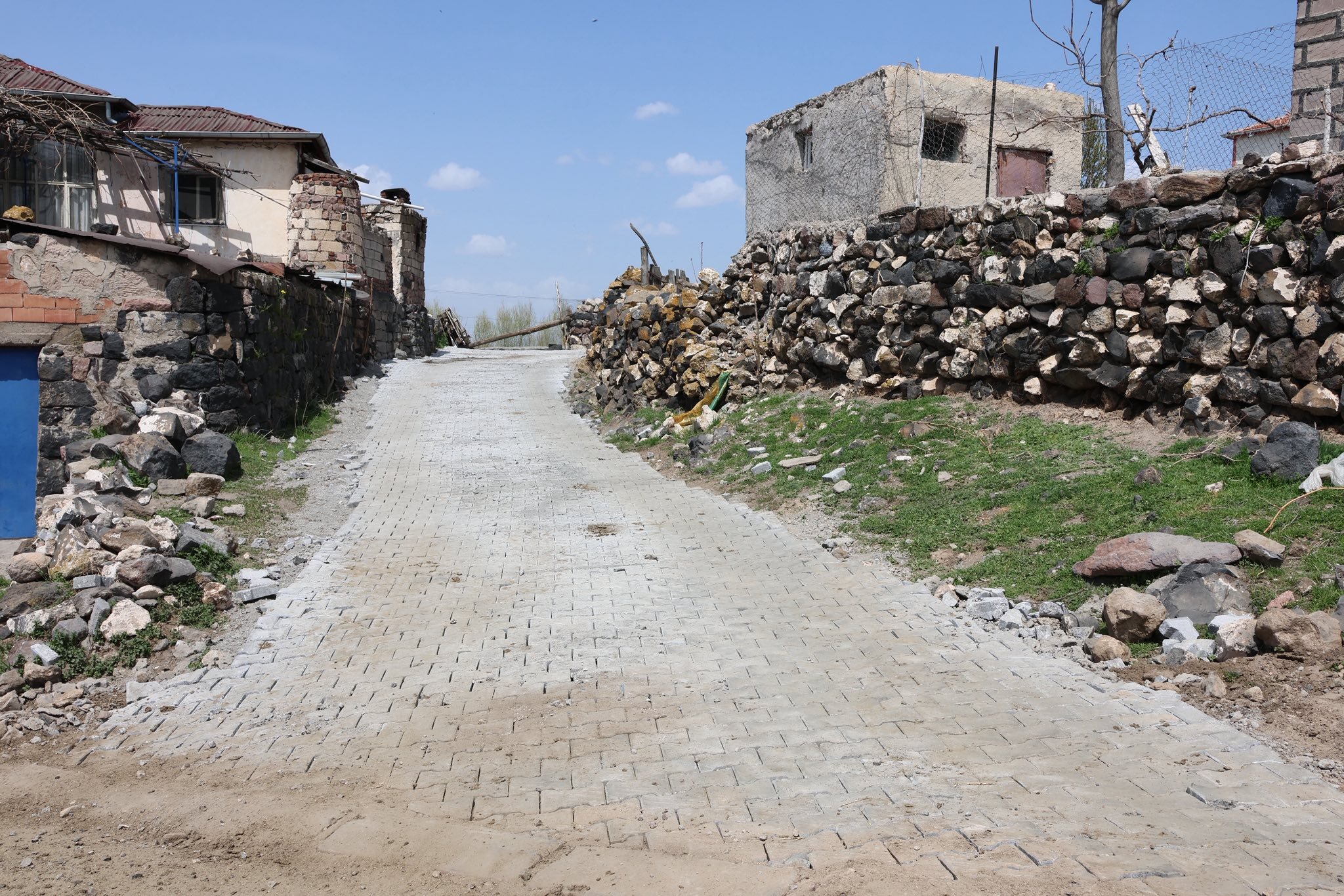 671837298 1701395337712794 8207545813383219066 N