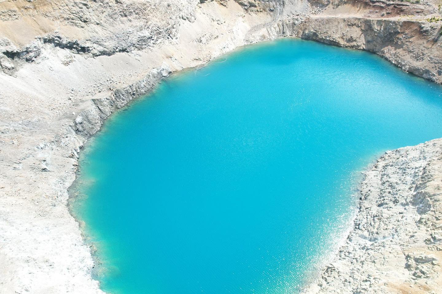 673493951 959742146446397 7452205272687211640 N