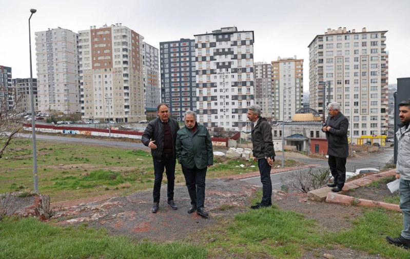 Yeni park ve otopark alanları incelendi