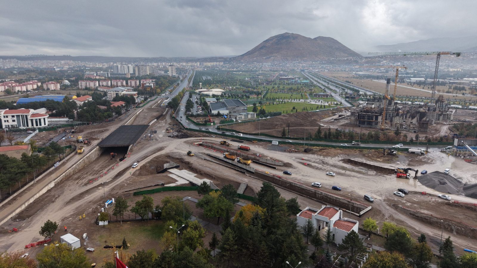 Kartal Katlı Kavşağı havadan görünüm